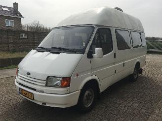 damaged campers Ford  2.0 aut. 1990/8