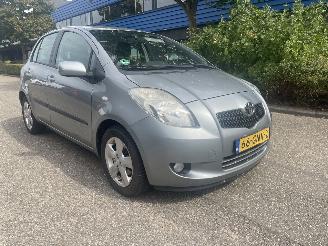 Toyota Yaris 1.3 aut. clima picture 3