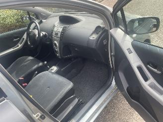 Toyota Yaris 1.3 aut. clima picture 10