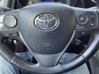 Toyota Auris 1.8 hybrid picture 14