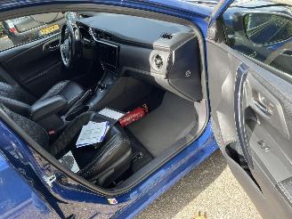 Toyota Auris 1.8 hybrid picture 10
