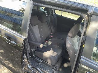 Mazda 5 2.0 110kw 7p picture 14