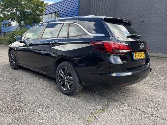 Schadeauto Opel Astra 1.0 77 kw 2019/8