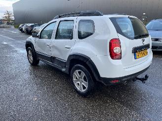 uszkodzony samochody osobowe Dacia Duster 1.5dci 110p 4x4 2011/11