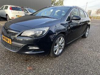 Damaged car Opel Astra 1.4T 2012/6