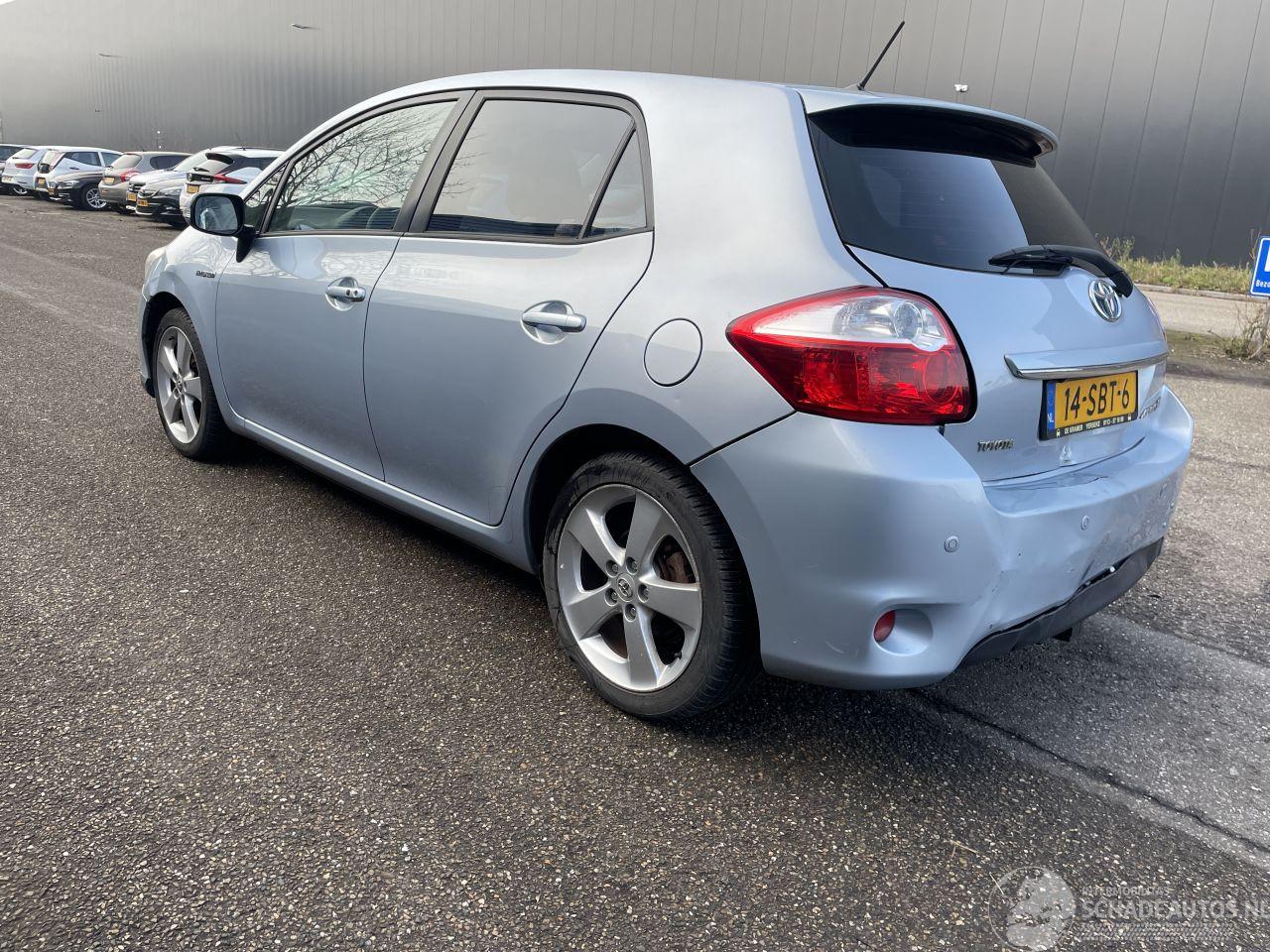 Toyota Auris 1.8 hybrid EXE