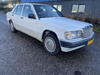 Mercedes 190-serie 190E AUT. picture 3