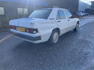 Mercedes 190-serie 190E AUT. picture 6