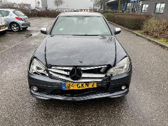 Mercedes C-klasse 200k sedan picture 3