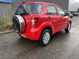 uszkodzony samochody osobowe Daihatsu Terios 1.5 77kw 2007/6