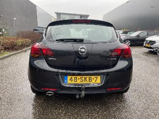 Opel Astra 1.4T 103KW picture 3
