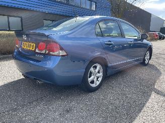 krockskadad bil auto Honda Civic hybrid sedan 2010/10