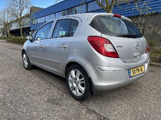 Opel Corsa 1.2 5drs airco picture 6