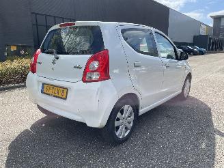 Suzuki Alto 5drs exe picture 2