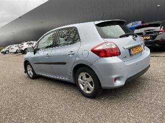 Toyota Auris 1.8 hybrid picture 4
