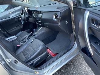 Toyota Auris 1.8 hybrid picture 15