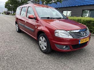 Dacia Logan 1.6 7persoons picture 2
