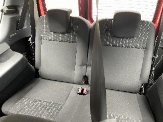 Dacia Logan 1.6 7persoons picture 10