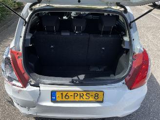 Suzuki Swift 1.2 5drs picture 16