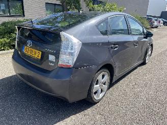 Toyota Prius 1.8 hybrid picture 2