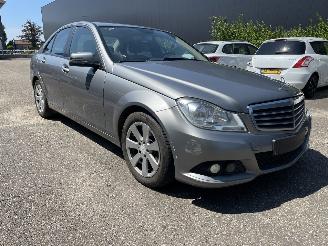 Mercedes C-klasse 200cdi sedan picture 4