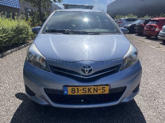 Toyota Yaris 1.3 5drs picture 6