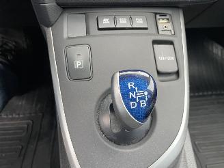 Toyota Auris 1.8 hybrid picture 14