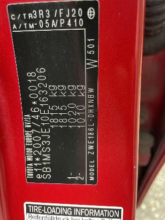 Toyota Auris 1.8 hybrid picture 22