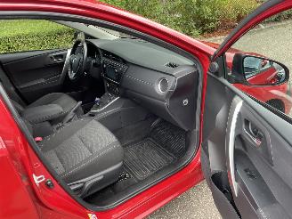 Toyota Auris 1.8 hybrid picture 7