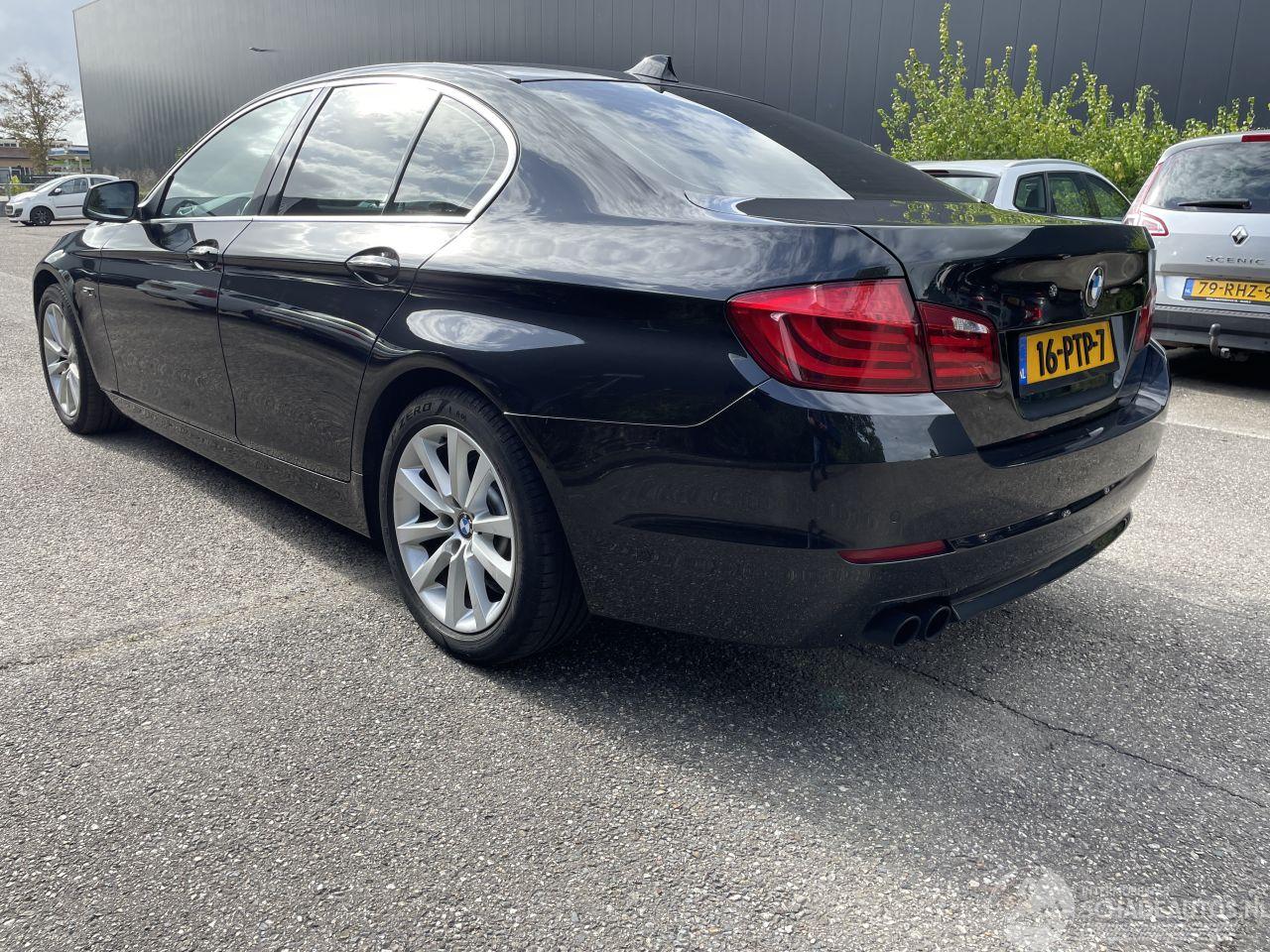 BMW 5-serie 528 high-exe sedan