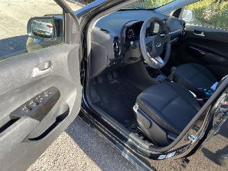 Kia Picanto 5drs picture 14