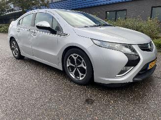 Opel Ampera 1.5 plugin hybrid picture 4