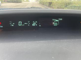 Toyota Prius 1.8 hybrid picture 14
