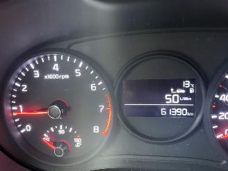 Kia Picanto 1.0 5drs airco picture 11