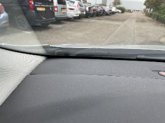 Toyota Auris 1.8 hybrid picture 17