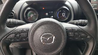 Mazda 2 HYBRIDE picture 24