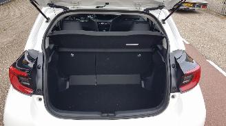 Toyota Yaris MAZDA 2 HYBRIDE picture 15