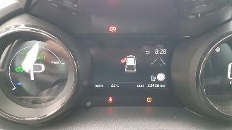 Toyota Yaris MAZDA 2 HYBRIDE picture 23