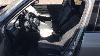 Suzuki Swift 1.2GL+ picture 15