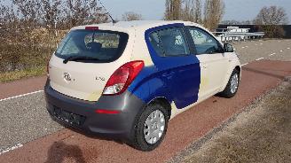 Hyundai I-20 AUTOMAAT picture 7