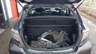 Toyota Yaris 1.5 FULL HYBRID DYNAMIC picture 24