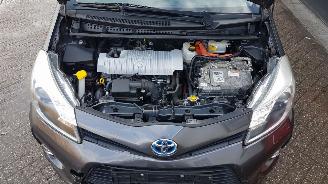 Toyota Yaris 1.5 FULL HYBRID DYNAMIC picture 23