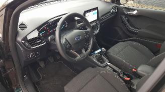 Ford Fiesta TITANIUM picture 13