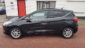 occasion passenger cars Ford Fiesta TITANIUM 2020/12