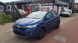Voiture accidenté Dacia Sandero STEPWAY  ..AUTOMATIC.. 2025/4