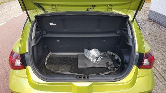 Hyundai I-20 AUTOMAAT picture 12