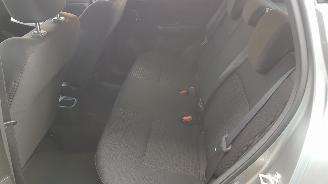 Suzuki Swift  picture 12