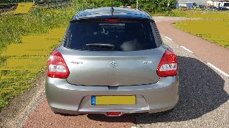 Suzuki Swift  picture 4