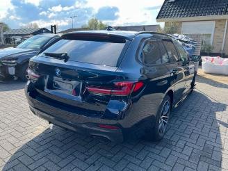 uszkodzony samochody osobowe BMW 5-serie E M Sport Touring Panorama Hud 2021/8
