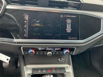 Audi Q3 35 TFSI 110KW DAB+ Leder Navigatie picture 17